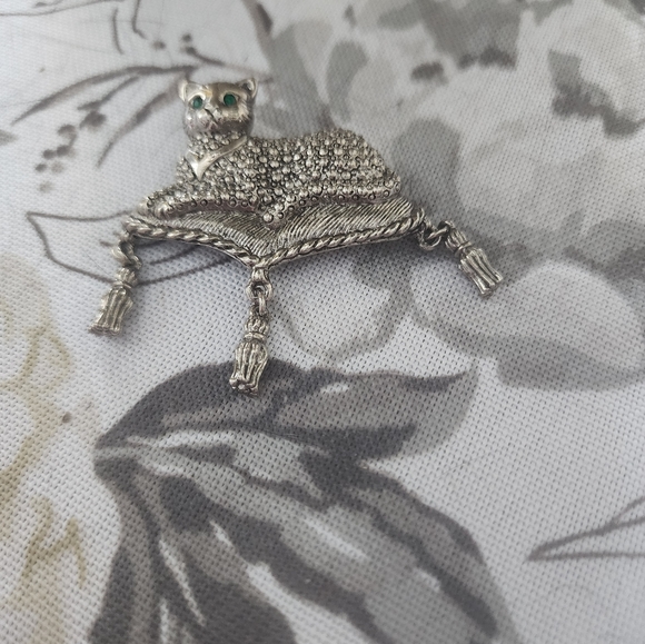 Brooch and earringz - Picture 4 of 4